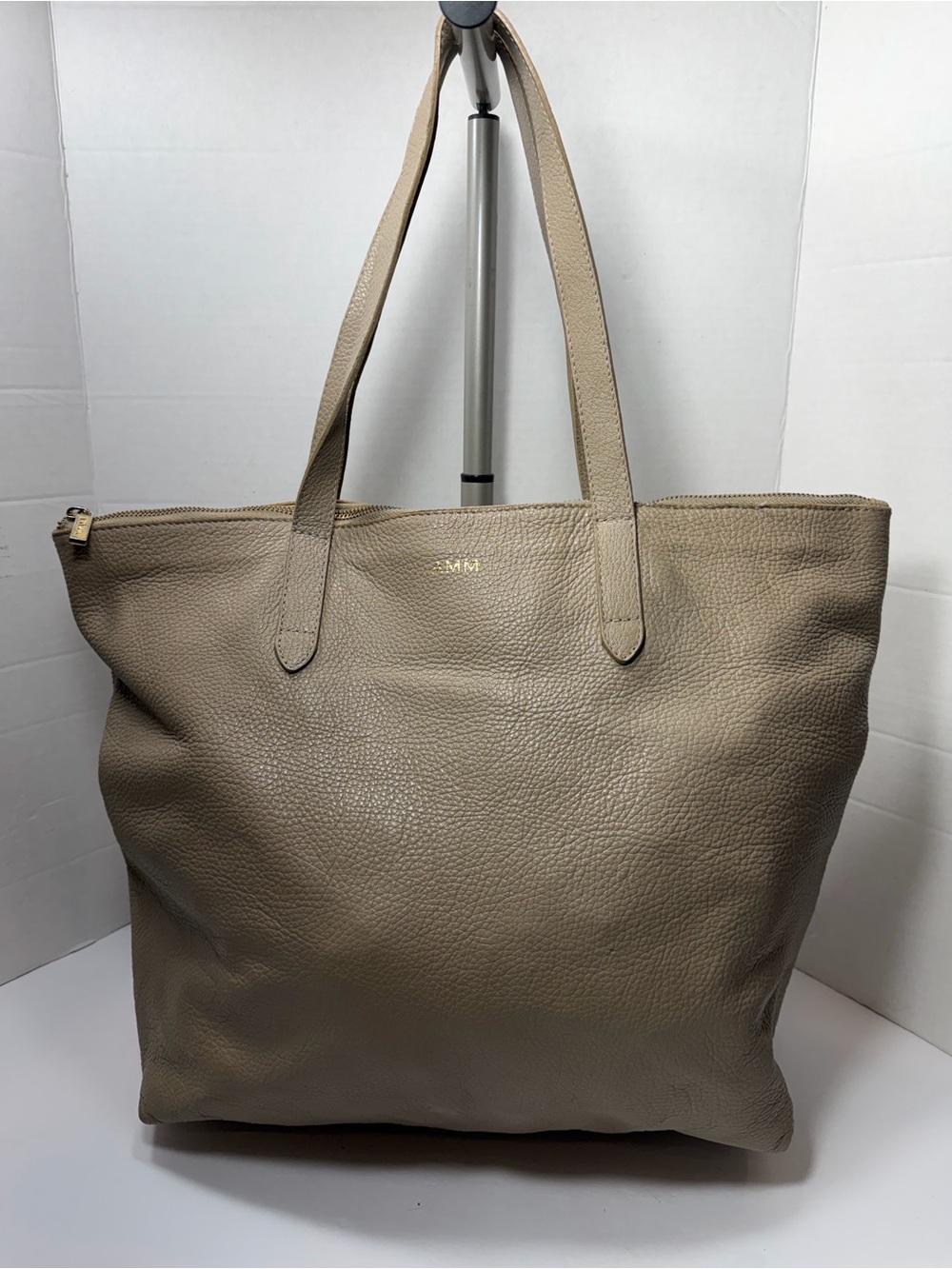 CUYANA MADE IN ARGENTINA Taupe Leather Tote Bag - Minimalist Everyday Carry